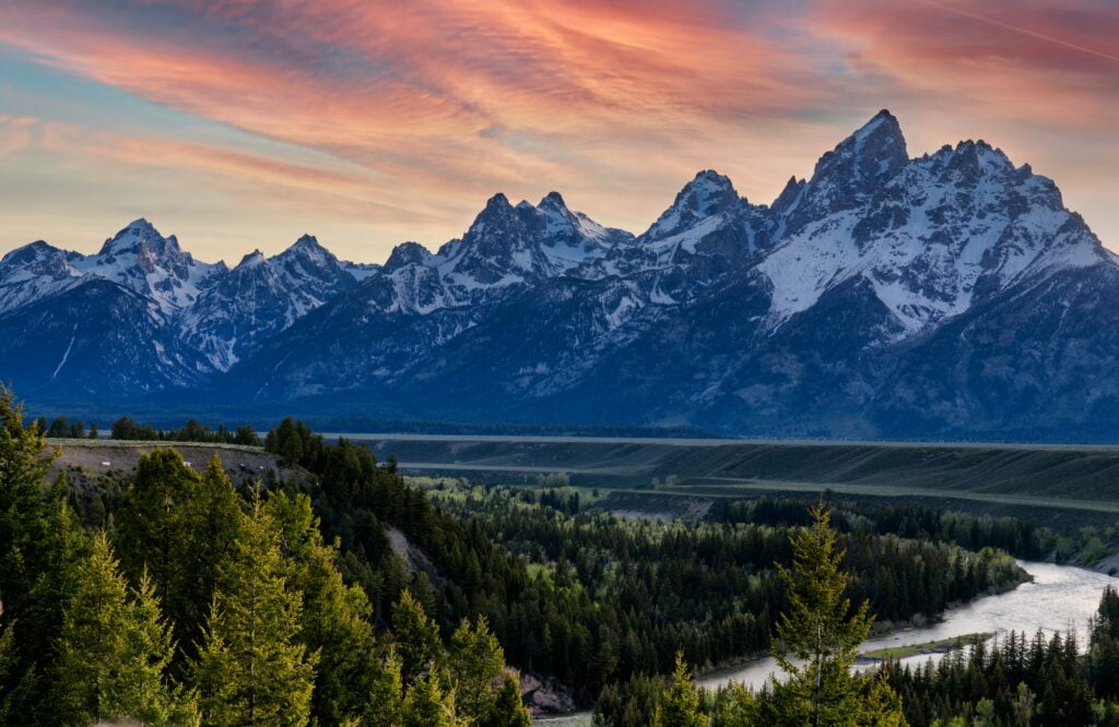 Exploring the Depths of Snake River: Unveiling Nature's Aquatic Wonder ...