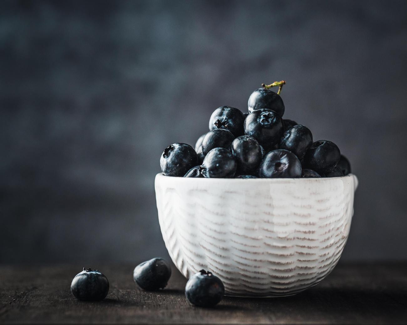 fun facts about blueberries and muffins featured
