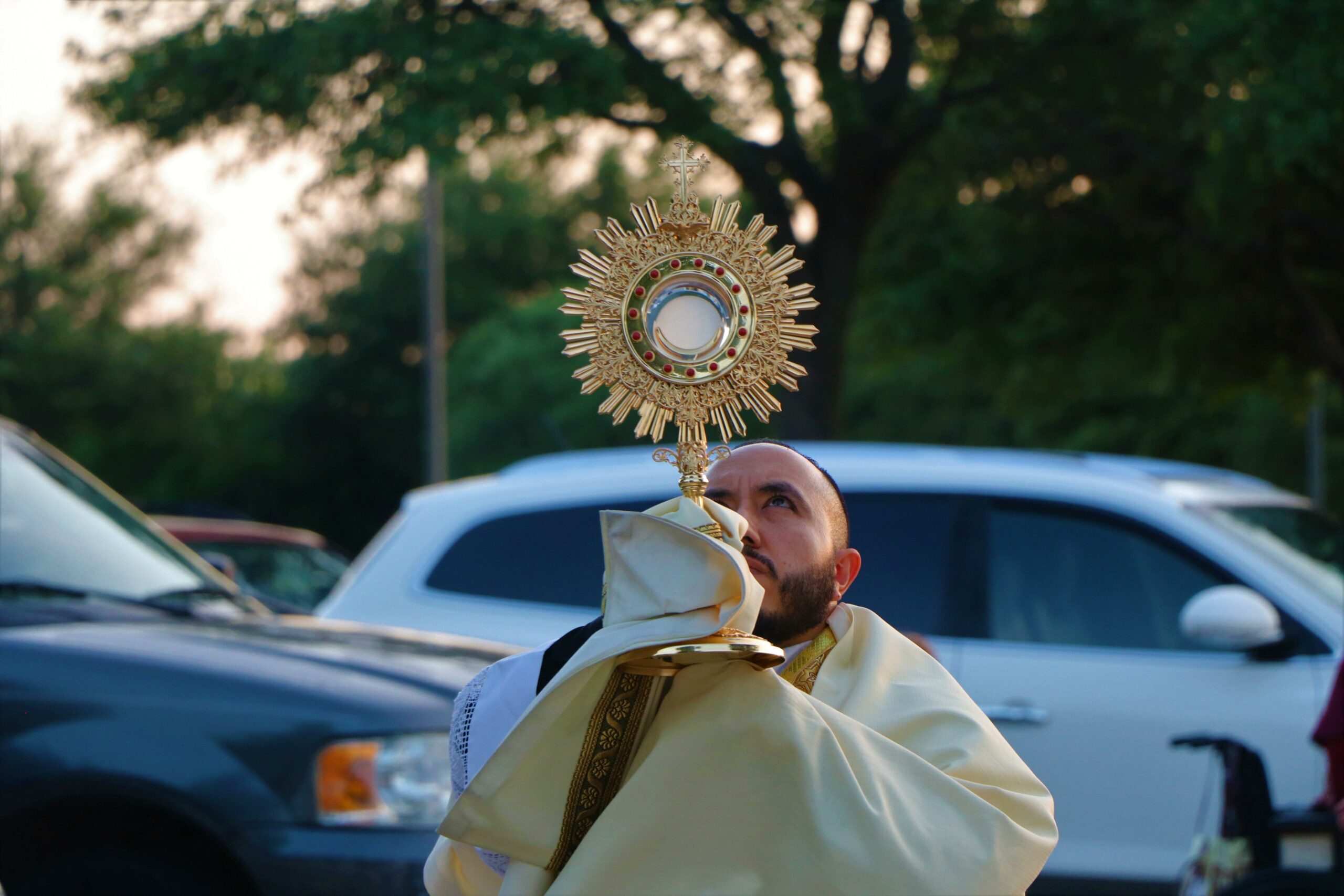 historical significance of the eucharist in the catholic church featured scaled