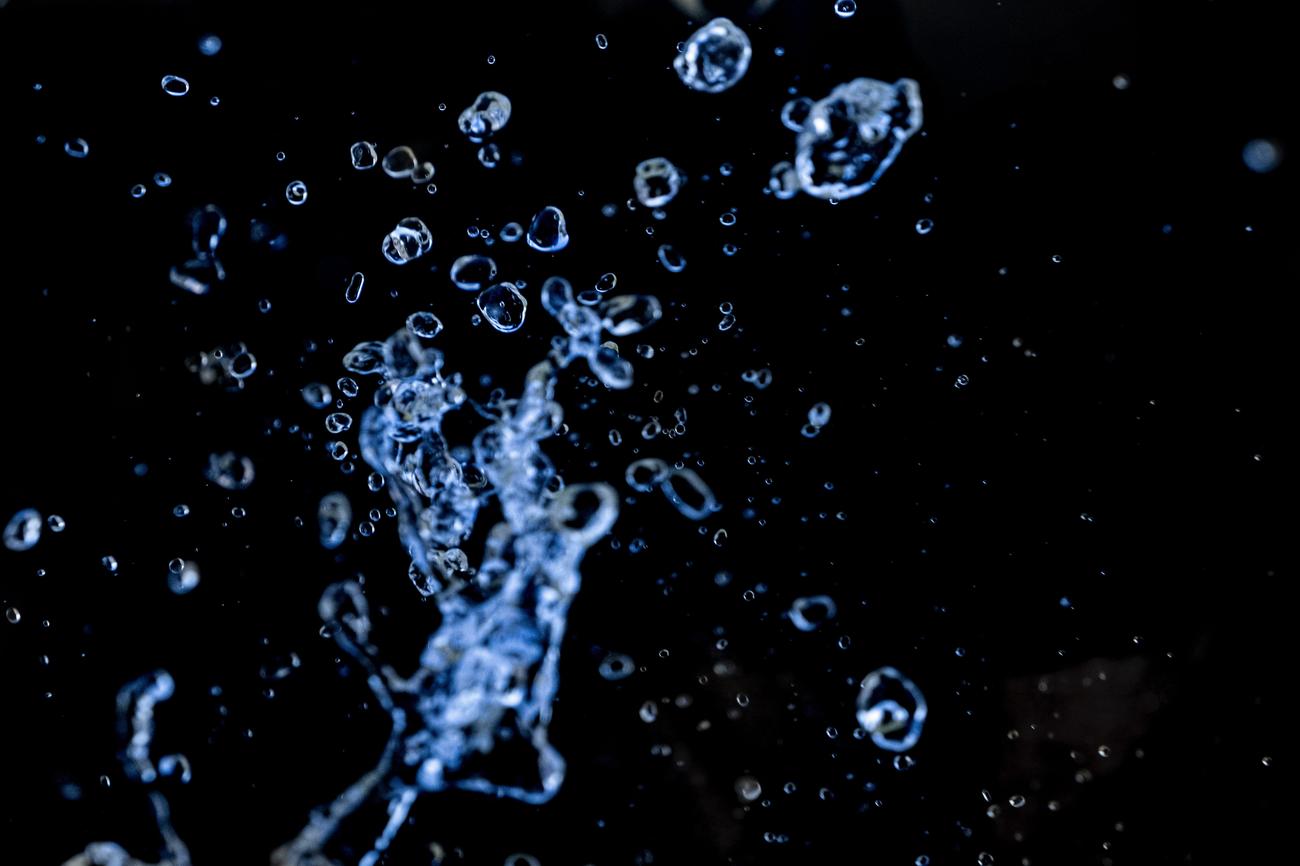 How do bubbles form in water 