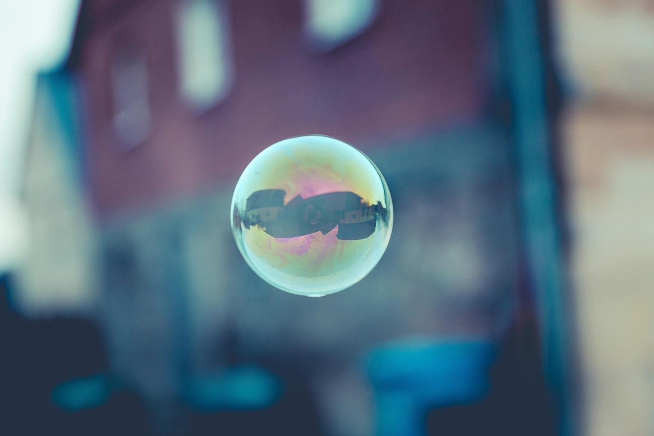 Interesting facts about soap bubbles featured
