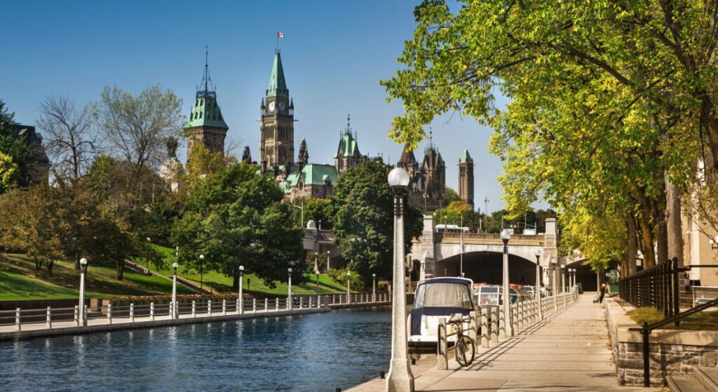 Best Places to Live in Canada for Families in 2023