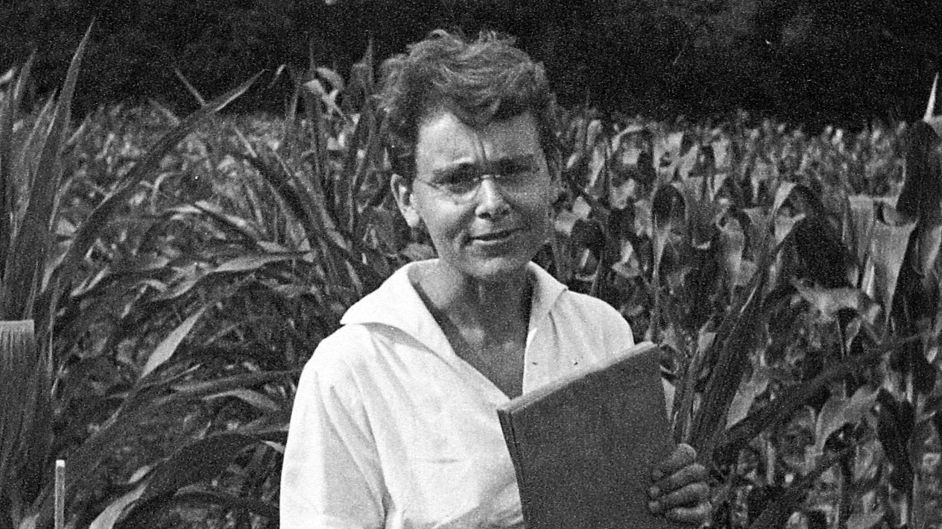 Uncovering the Genius: Interesting Facts about Barbara McClintock